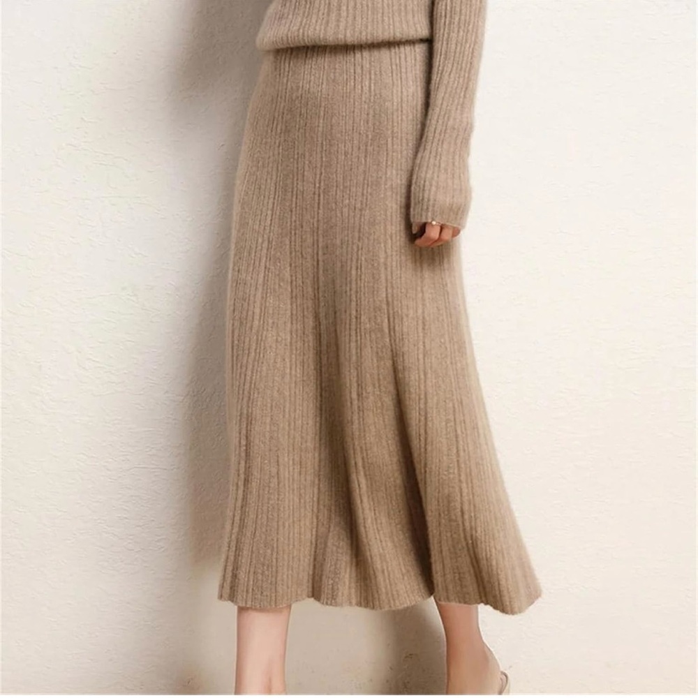 Women's NINETY CLOTHING CO knitted Pleated Boho Y2k Maxi Skirt